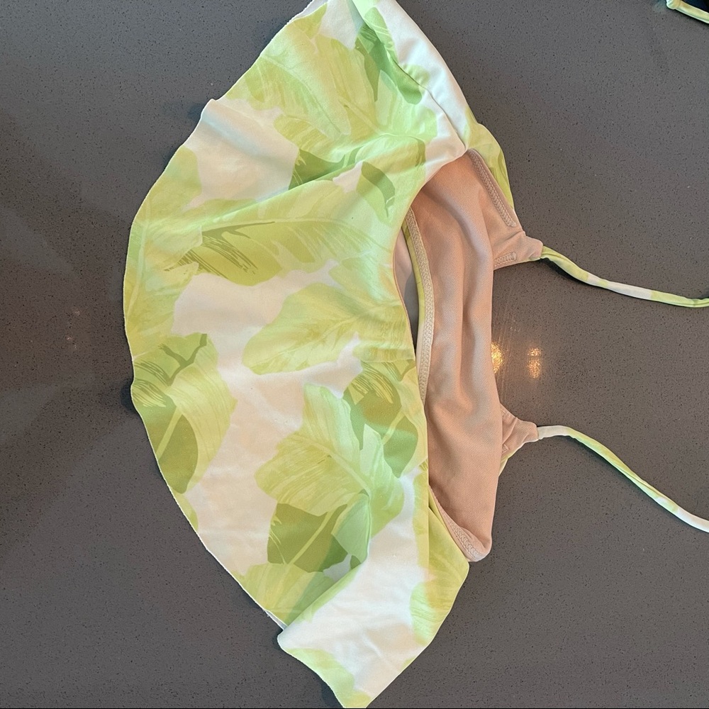 Kortni Jeane Green Palms Swing Top